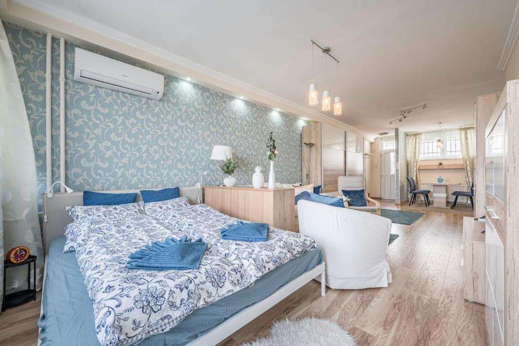 Liszt Ferenc Square Panorama Apt Budapest Ngoại thất bức ảnh